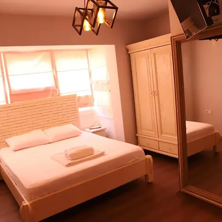 Lulu Butik * Çeşme