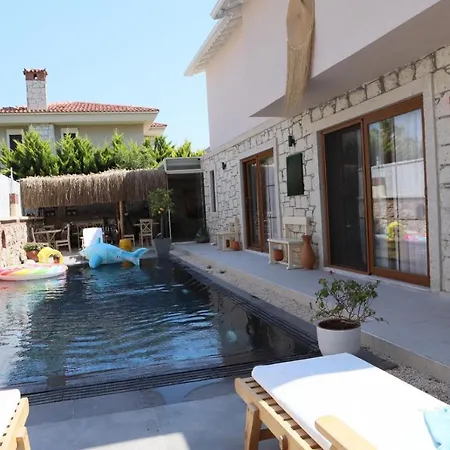 Lulu Butik * Çeşme